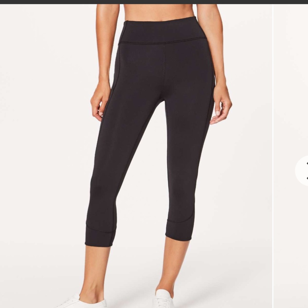 Lululemon In Movement Crop *Everlux 19" leggings Size 6